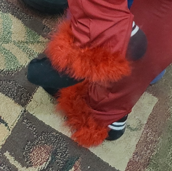 Amanda Feather Set - Picture 3 of 4